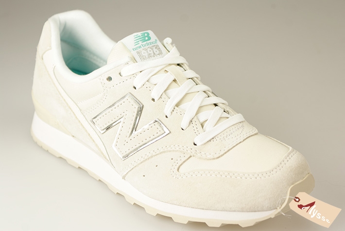 new balance blanc et beige